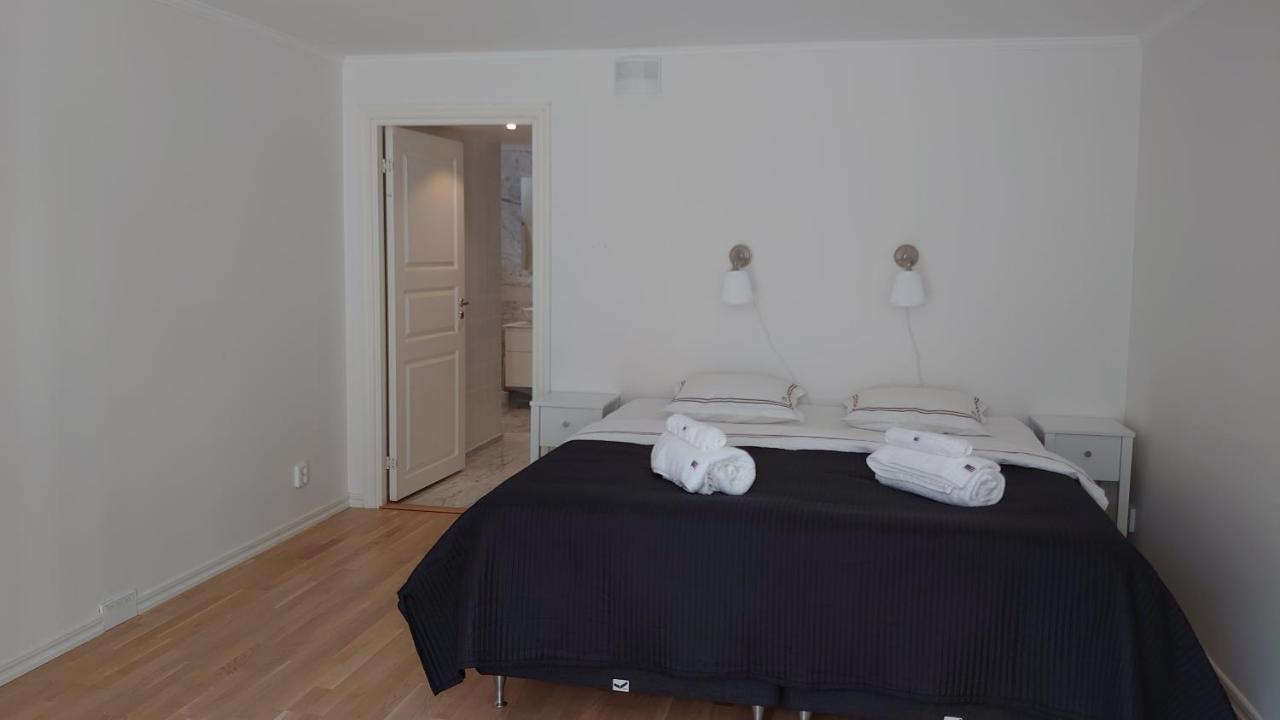 Simones Hotel Вадстена Екстериор снимка